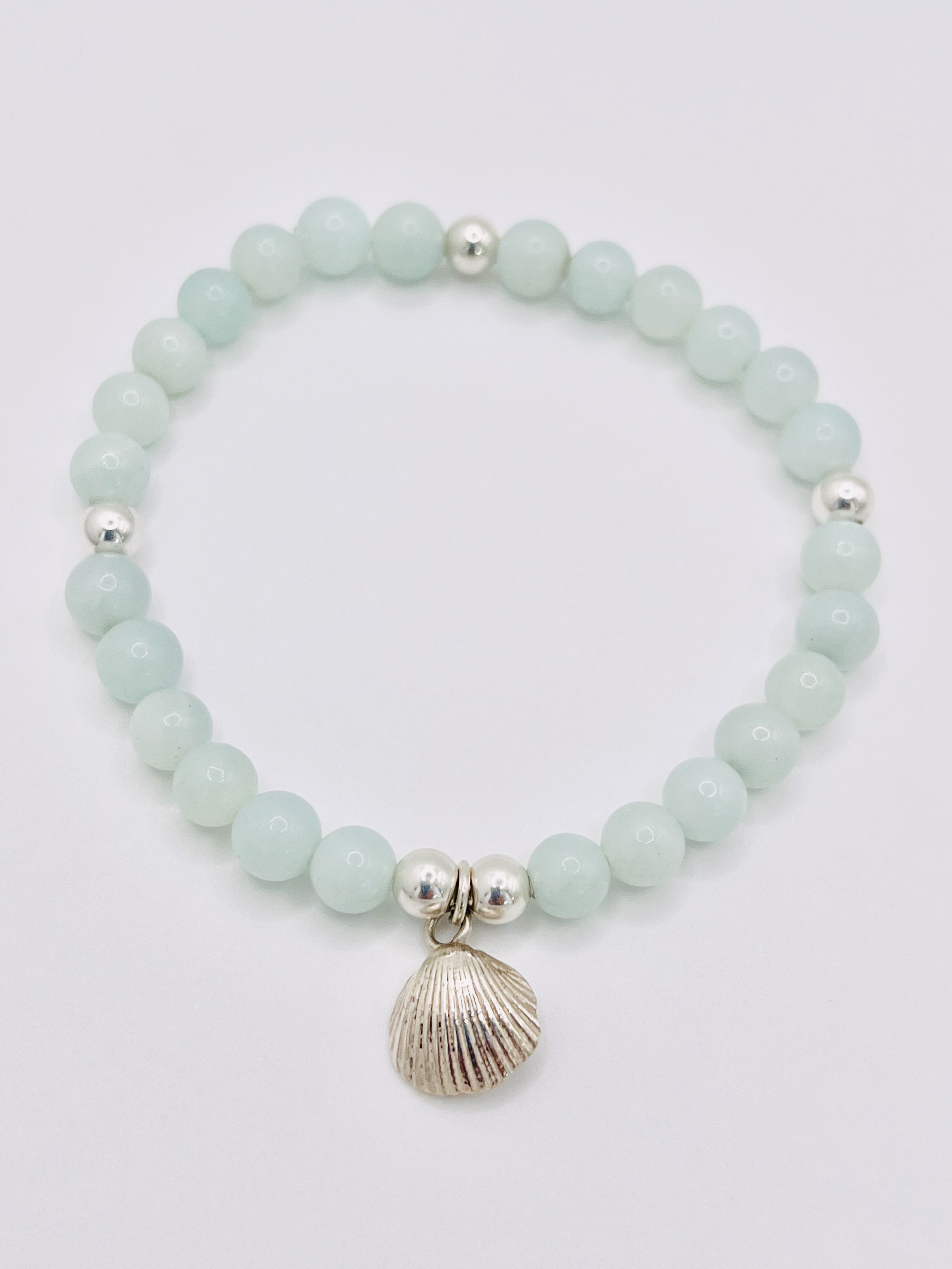 Chunky beaded shell bracelet aqua blue.