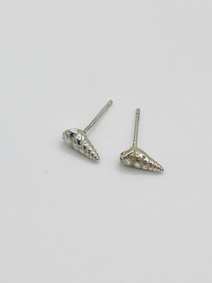 Twisted shell studs.