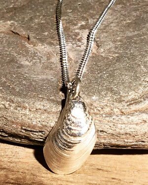 Silver Mussel Shell necklace.